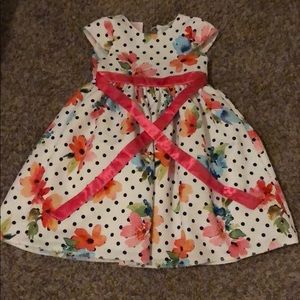 Girls dress